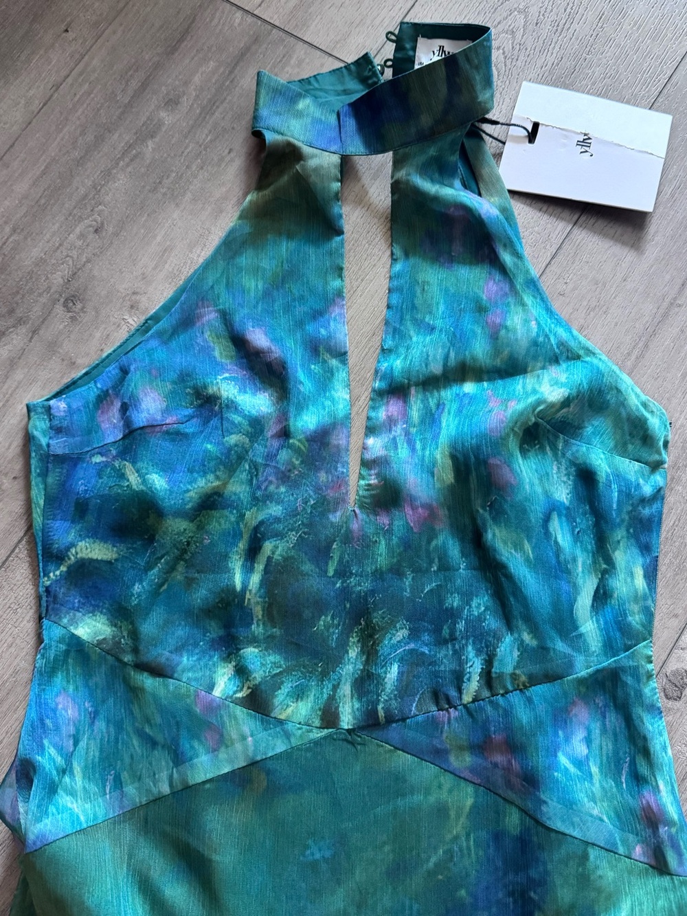 Halter Keyhole Maxi Dress in Green and Blue Marble - Picture 16 of 16